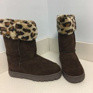 Warm brown Suede Winter Boots